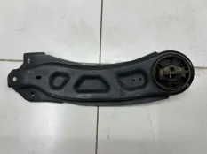 Рычаг подвески продольный задний правый