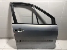 Дверь передняя правая Renault Scenic 2
