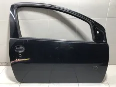 Дверь передняя правая Toyota Aygo KGB10 ХЭТЧБЕК