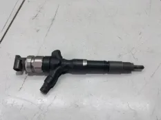 Форсунка дизельная электрическая Toyota Hilux 7