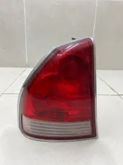 Фонарь наружный задний левый Mitsubishi Diamante 2