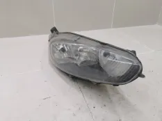 Фара правая Ford Fiesta 6