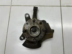 Кулак поворотный передний левый Chevrolet Aveo