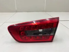 Фонарь внутренний задний правый Mitsubishi Lancer