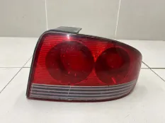 Фонарь задний правый Hyundai Sonata 4 EF G4JS 2.4