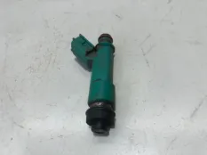 Форсунка топливная Toyota RAV4 XA30 2AZFE