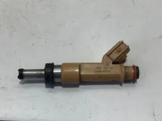 Форсунка топливная Toyota Avensis 3 T270 2ZRFE