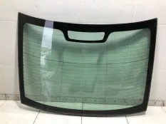 Стекло заднее Volvo S60 СЕДАН B5244S 2002