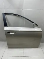 Дверь передняя правая Geely Emgrand SS11