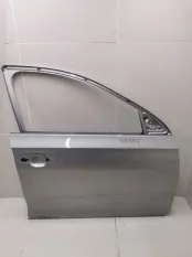 Дверь передняя правая Skoda Rapid 1