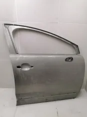 Дверь передняя правая Peugeot 3008