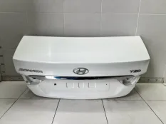 Крышка багажника Hyundai Sonata 6 YF