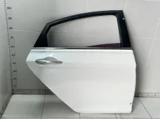 Дверь задняя правая Hyundai Sonata 6 YF