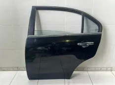 Дверь задняя левая Chevrolet Epica V250