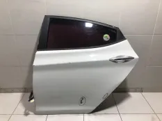 Дверь задняя левая Hyundai Elantra MD