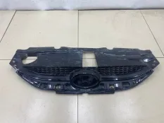 Решетка радиатора Hyundai ix35 LM