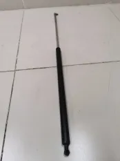 Амортизатор капота Лада Приора