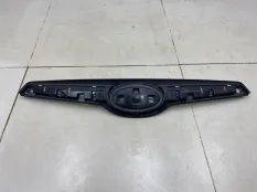 Решетка радиатора Subaru Forester S14 SK