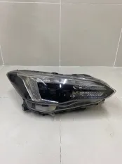Фара правая Subaru XV 2 2018