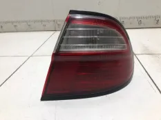 Фонарь наружный правый Nissan Almera 1 N15 СЕДАН