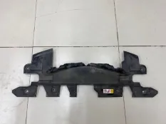 Кожух замка капота Toyota RAV4 CA40