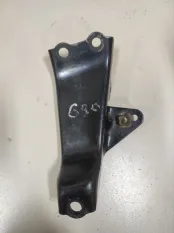 Кронштейн двигателя правый Mitsubishi Galant 8