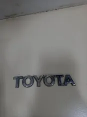 Эмблема на дверь багажника Toyota RAV4 CA40