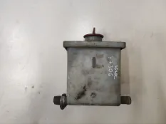 Бачок гидроусилителя Volkswagen Golf 2