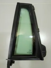 Стекло двери (Форточка) заднее левое Ford Mondeo 3