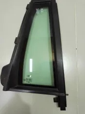 Стекло двери (Форточка) заднее правое Ford Mondeo