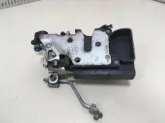 Замок двери передний правый Chevrolet Lacetti