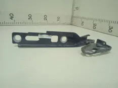 Петля капота правая Audi Q7 4LB