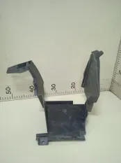 Дефлектор радиатора передний Renault Duster 2