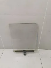 Стекло двери переднее правое УАЗ Буханка 409