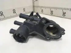 Корпус термостата Skoda Felicia