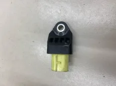 Датчик AIR BAG Toyota Land Cruiser 200