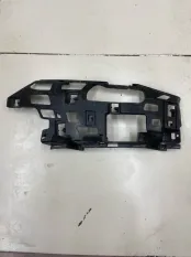 Кронштейн бампера передний левый Skoda Superb 3