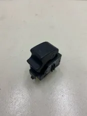 Кнопка стеклоподъемника Toyota Avensis 2
