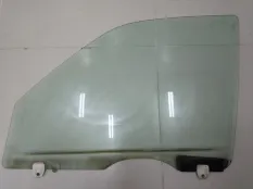 Стекло двери переднее левое Honda CR-V RD B20B