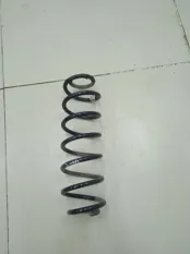 Пружина подвески задняя Skoda Octavia A7 5E