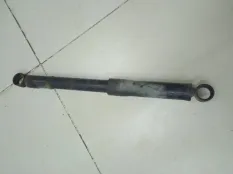 Амортизатор задний Toyota Hilux 7