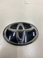 Эмблема на дверь багажника Toyota Land Cruiser