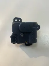 Моторчик заслонки отопителя Hyundai Matrix FC D3EA