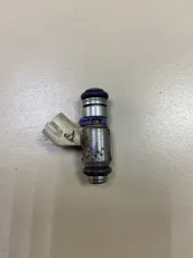 Форсунка топливная Skoda Fabia 2 1.4