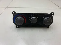 Блок управления отопителем Hyundai Matrix D3EA 1.5