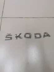 Эмблема на дверь багажника Skoda Kodiaq
