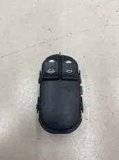 Блок управления стеклоподъемниками Ford Focus 1