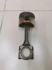 Поршень с шатуном Nissan Almera Classic B10 QG16DE