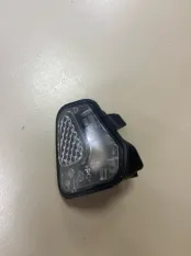 Подсветка в зеркало правая Volkswagen Jetta 6