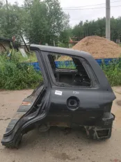Крыло заднее левое Hyundai Santa Fe 1 SM G6BA 2.7